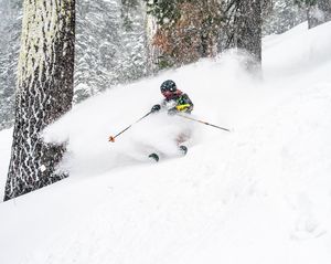 Image post by @sierra_at_tahoe on Instagram