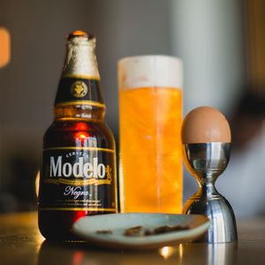 Image post by @ModeloUSA on Twitter