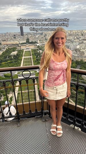 Video post by @hannah_runss on TikTok