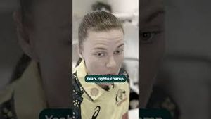 Video post by @cricketcomau on YouTube