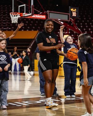 Image post by @sundevilwbb on Instagram