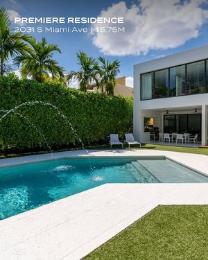 Image post by @hillaryhertzberg on Instagram