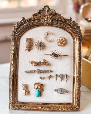 Image post by @maejeanvintage on Instagram