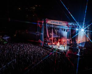 Image post by @inbetweendaysfestival on Instagram