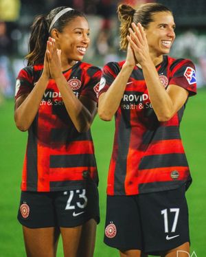 Image post by @100purcent on Instagram