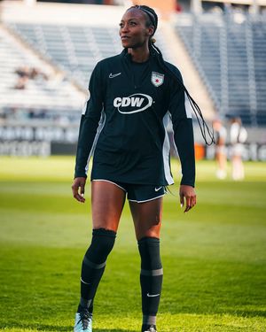 Image post by @cheynalee_ on Instagram