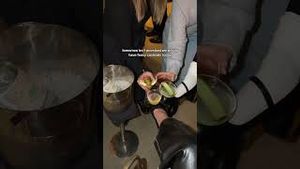 Video post by @AmigosHour on YouTube
