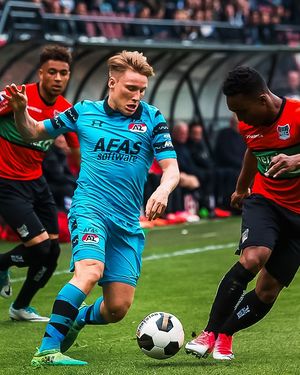 Image post by @azalkmaar on Instagram