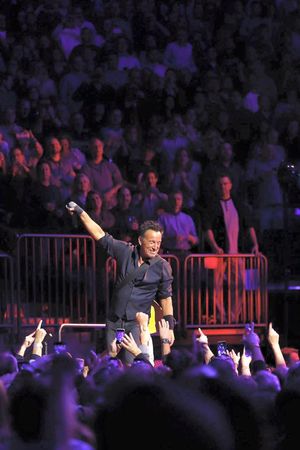 Image post by @TheGarden on Facebook