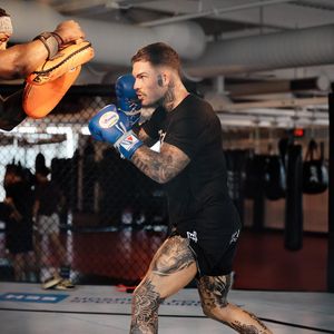 Image post by @cody_nolove on Instagram