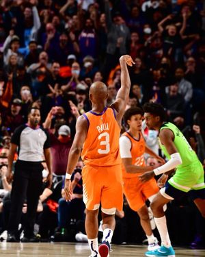 Image post by @cp3 on Instagram