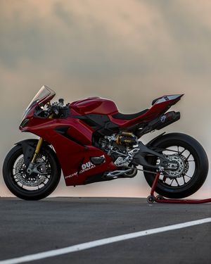 Image post by @ducati on Instagram