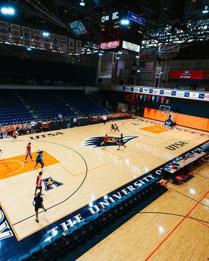 Image post by @utsa_wbb on Instagram