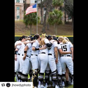 Image post by @armywp_softball on Instagram
