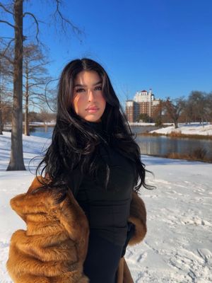 Image post by @evelynjuarezofficial on Instagram