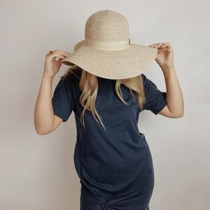 Image post by @shopatgrace on Facebook