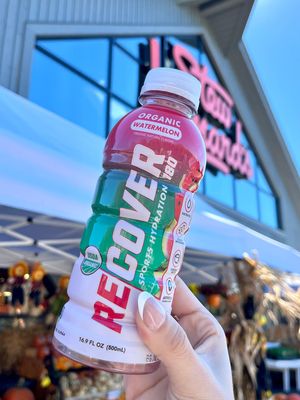 Image post by @stewleonards on Instagram