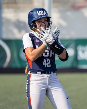 Image post by @usasoftball on Instagram