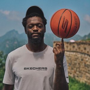 Image post by @juliusrandle30 on Instagram