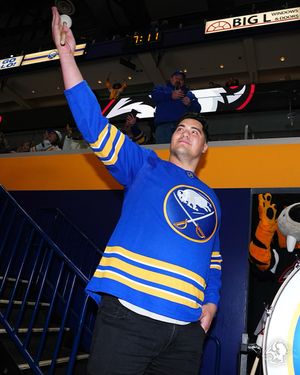 Image post by @buffalosabres on Instagram