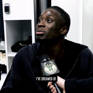 Video post by @Bucks on Twitter