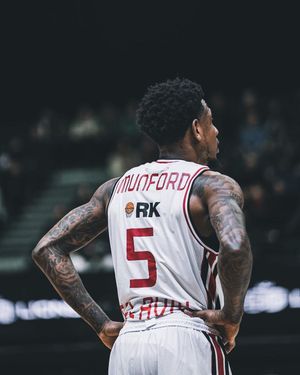 Image post by @_xaviermunford on Instagram