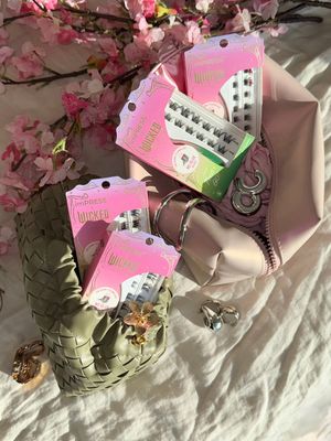 Image post by @impresslashes on Instagram