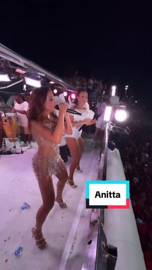 Video post by @ivetesangalo on TikTok