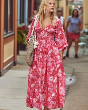 Image post by @dillards on Instagram