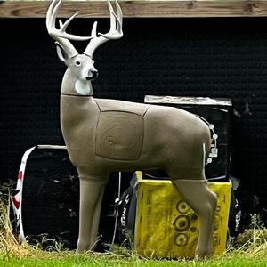 Image post by @thehuntingchallenge on Instagram