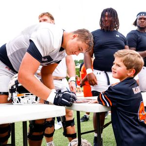 Image post by @gocamelsfb on Instagram