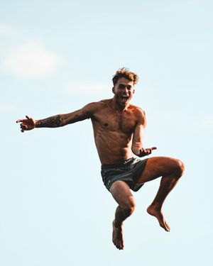 Image post by @therunningschoolny on Instagram