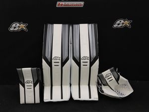 Image post by @goaliesonly on Instagram