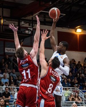 Image post by @bhbasket on Facebook