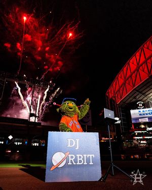 Image post by @orbitastros on Instagram