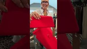 Video post by @shop.with.caroline on YouTube
