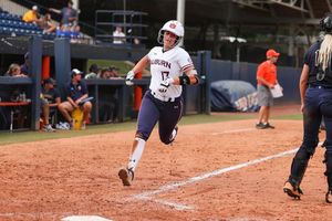 Image post by @auburnsoftball on Instagram