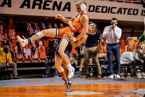 Image post by @UTCWrestling on Twitter