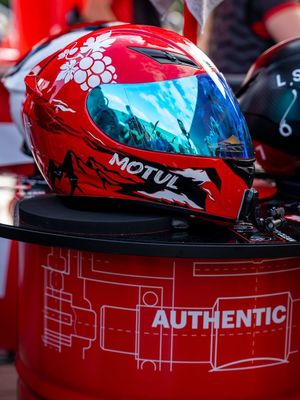 Image post by @motul on Instagram