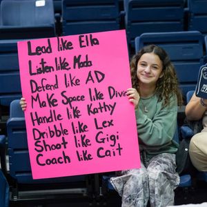 Image post by @muhawks on Instagram