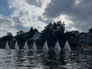 Image post by @yalesailing on Instagram