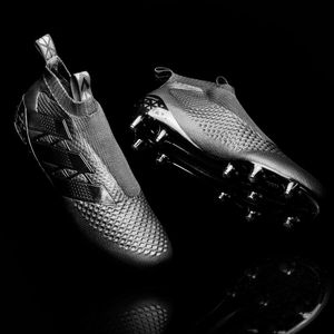 Image post by @soccerdotcom on Instagram