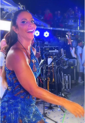 Video post by @ivetesangalo on TikTok