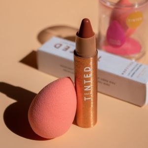 Image post by @livetinted on Instagram