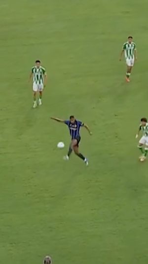 Video post by @dazn_it on Instagram