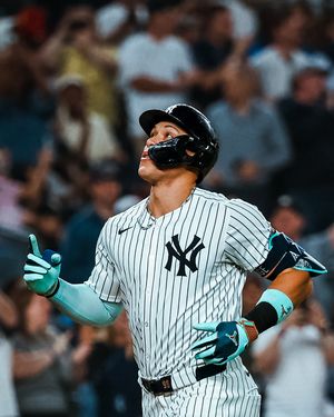 Image post by @yankeesbeisbol on Instagram