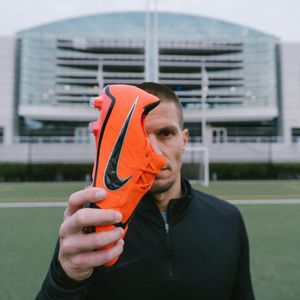 Image post by @soccerdotcom on Instagram