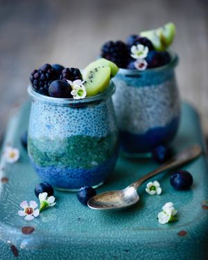Image post by @crowded_kitchen on Instagram
