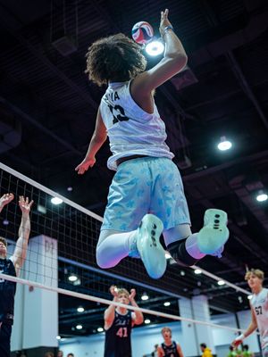 Image post by @aauvolleyball on Instagram