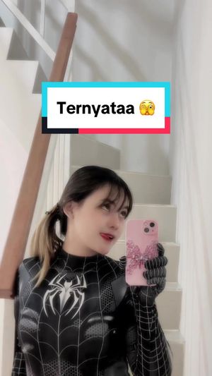 Video post by @rinarstn on TikTok